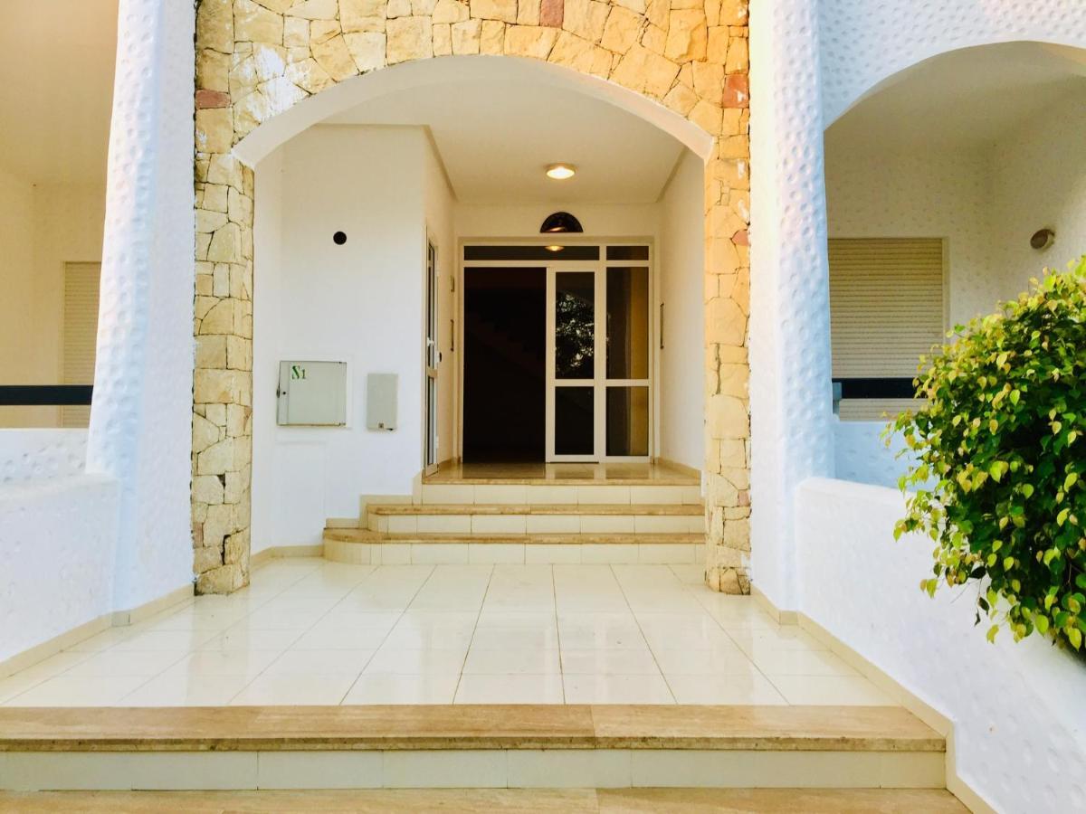 Chez Marya Asilah Marina Golf Uniquement Famille Apartamento Exterior foto